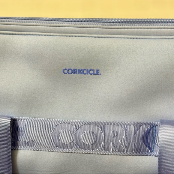 Corkcicle Estelle Tote Light Blue Tote Bag - Picture 6 of 6